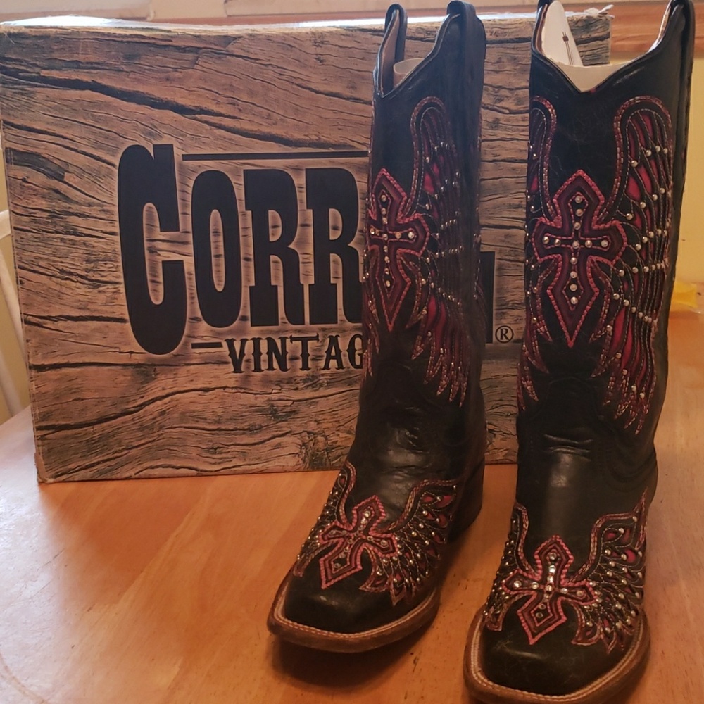 Corral Black and Pink Cross Boots